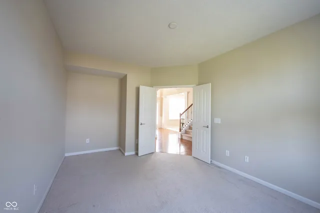 $2,800 | 13086 Avon Cross Way, Fishers, IN 46037