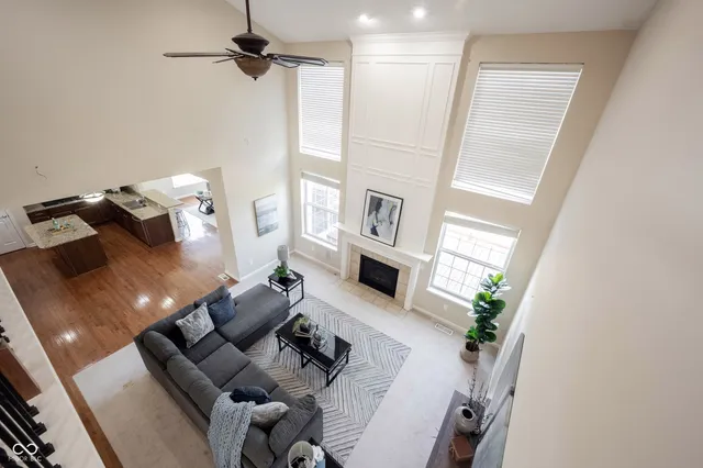 $2,800 | 13086 Avon Cross Way, Fishers, IN 46037