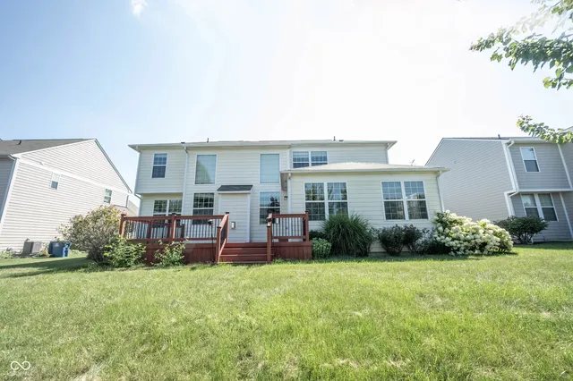 $2,800 | 13086 Avon Cross Way, Fishers, IN 46037