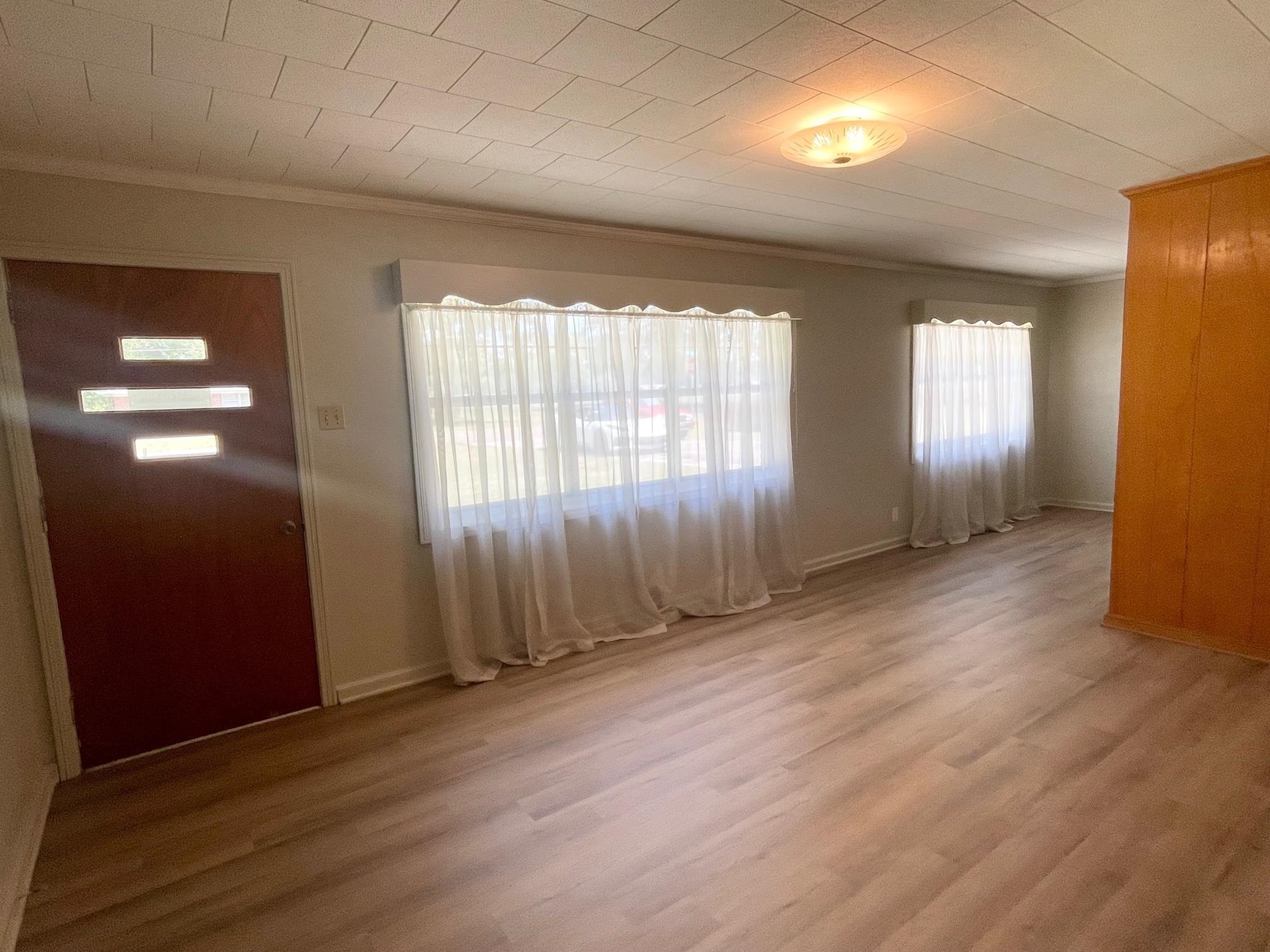210 Greer Avenue Atmore, AL 36502 - Photo 4 of 19