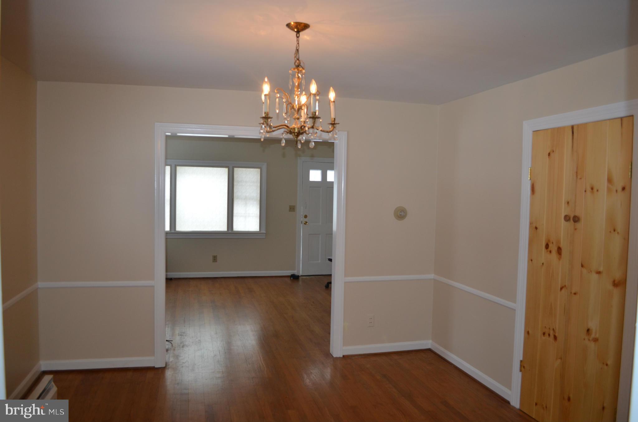 23459 Watson Road Leesburg, VA 20175 - Photo 5 of 20 Dining Room
