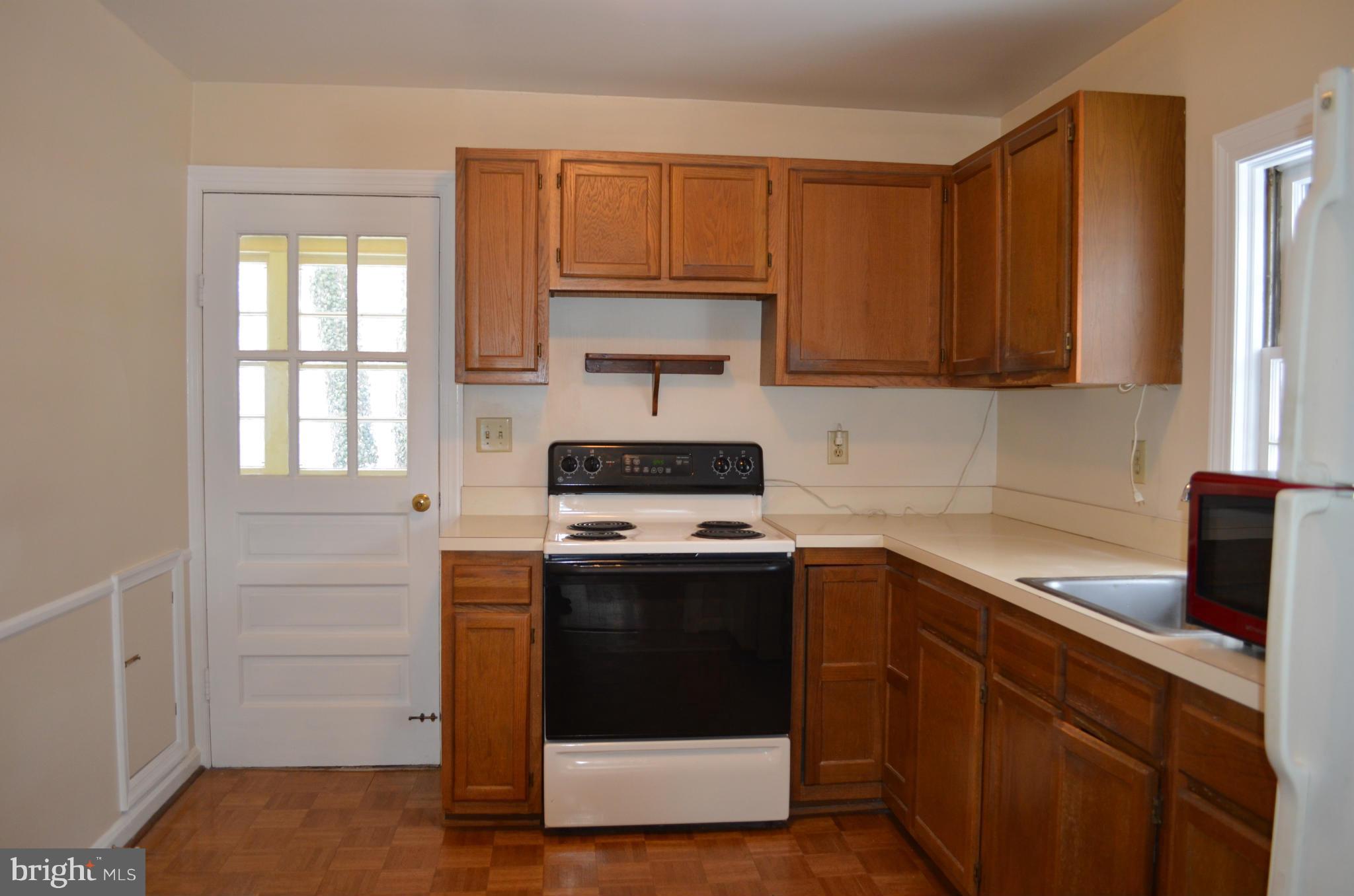 23459 Watson Road Leesburg, VA 20175 - Photo 7 of 20 Kitchen