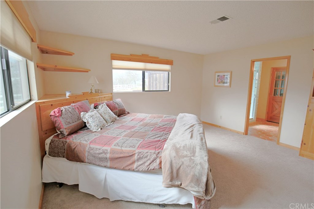 7830 Blue Moon Road Paso Robles, CA 93446 - Photo 15 of 74 Gallery Image 15