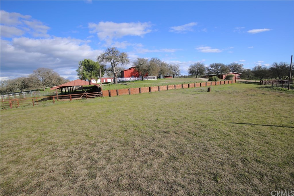7830 Blue Moon Road Paso Robles, CA 93446 - Photo 39 of 74 Gallery Image 39