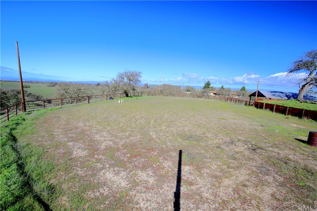 7830 Blue Moon Road Paso Robles, CA 93446 - Photo 40 of 74 Gallery Image 40