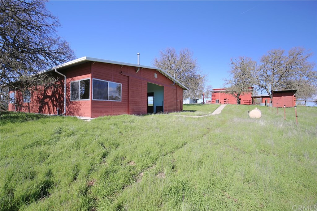 7830 Blue Moon Road Paso Robles, CA 93446 - Photo 43 of 74 Gallery Image 43