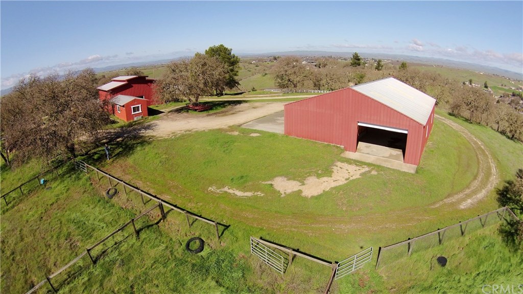 7830 Blue Moon Road Paso Robles, CA 93446 - Photo 68 of 74 Gallery Image 68