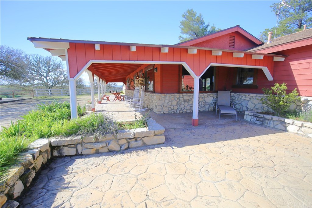 7830 Blue Moon Road Paso Robles, CA 93446 - Photo 70 of 74 Gallery Image 70