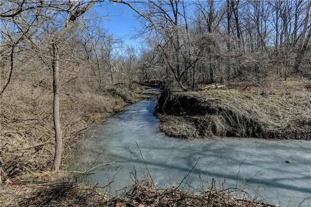 $268,500 | 9833 Highway O Highway, Orrick, MO 64077