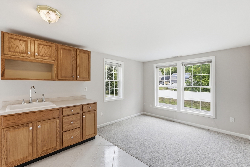 139 Autumn Road Dracut, MA 01826 - Photo 36 of 38