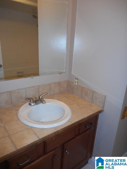 948 Ryecroft Road Pelham, AL 35124 - Photo 5 of 8