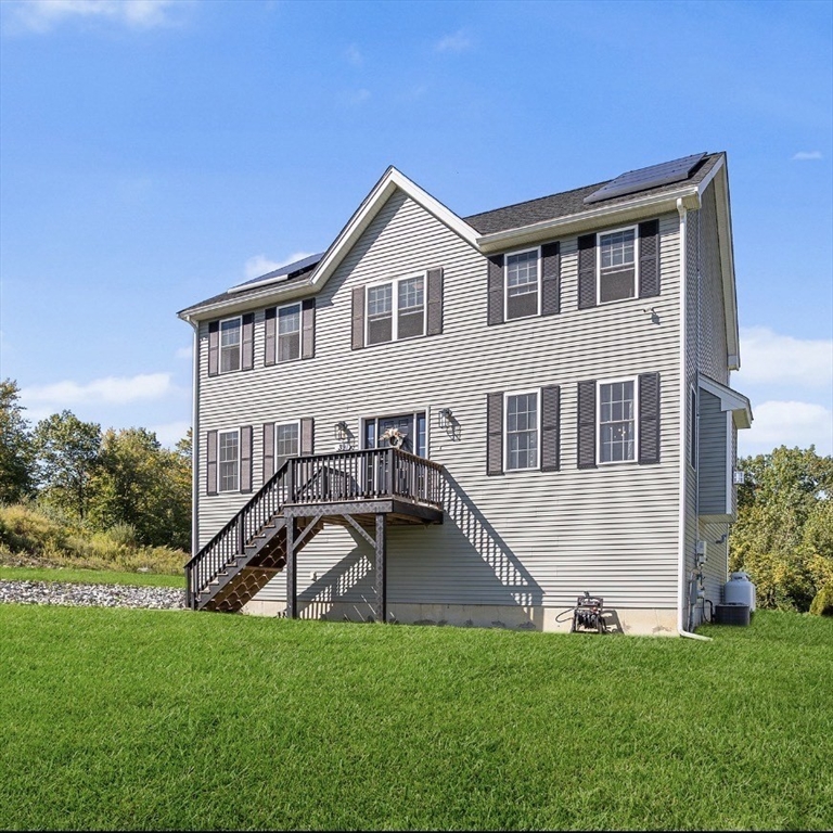 39 Hycrest Road Charlton, MA 01507 - Photo 2 of 31