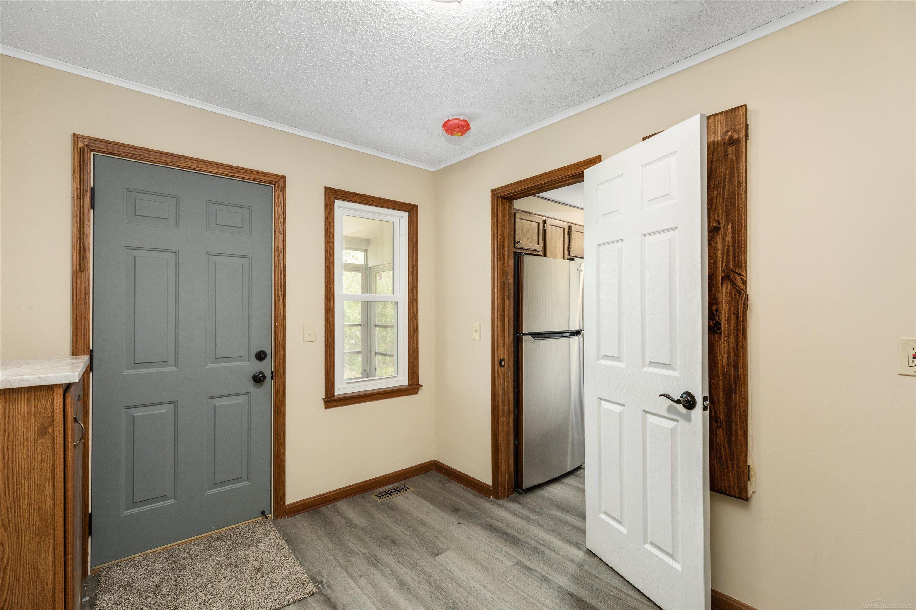 2900 Haley Road White Lake, MI 48383 - Photo 20 of 28 50109153-19.JPG
