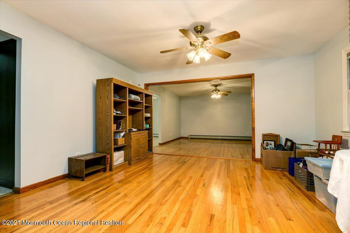 14 Hilltop Terrace Wayne, NJ 07470 - Photo 20 of 34 a view of empty room with wooden floor