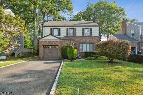 $650,000 | 20 Kew Drive, Springfield, NJ 07081