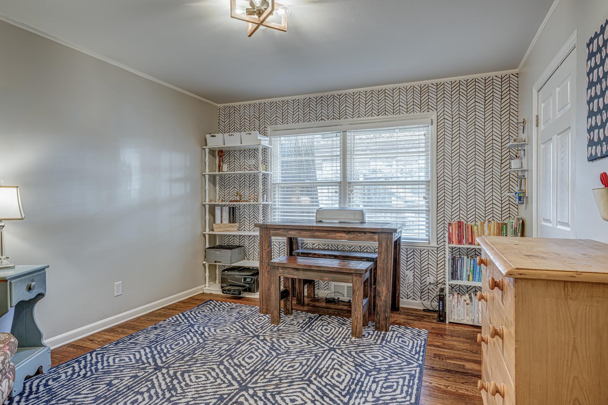 5362 Sea Isle Road Memphis, TN 38119 - Photo 14 of 21 a view of a livingroom with furniture