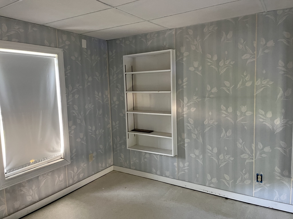 33 Power Square Greenfield, MA 01301 - Photo 18 of 23