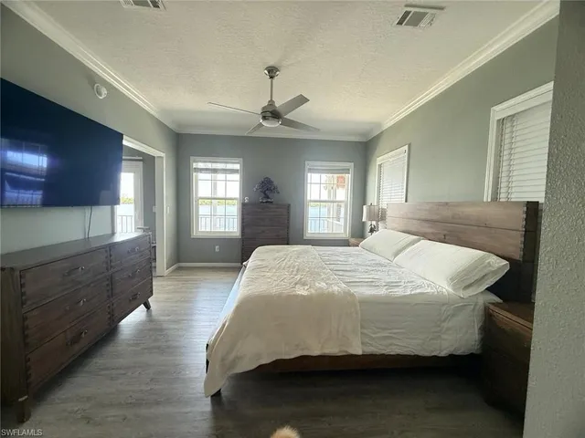 $1,080,000 | 4835 East Riverside Drive, Fort Myers, FL 33905