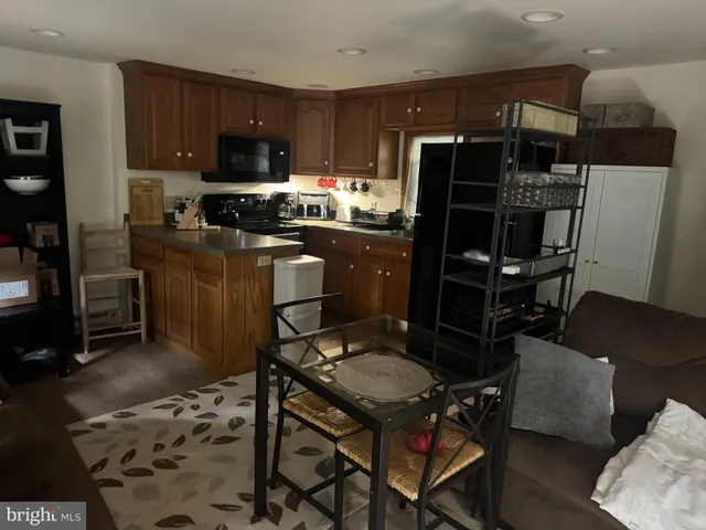 $1,450 | 2742 Hill Road, Sellersville, PA 18960