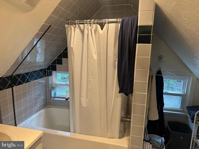 $1,450 | 2742 Hill Road, Sellersville, PA 18960