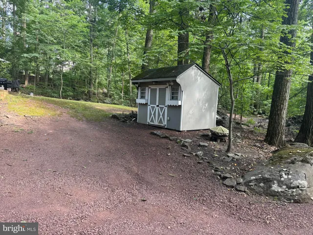 $1,450 | 2742 Hill Road, Sellersville, PA 18960