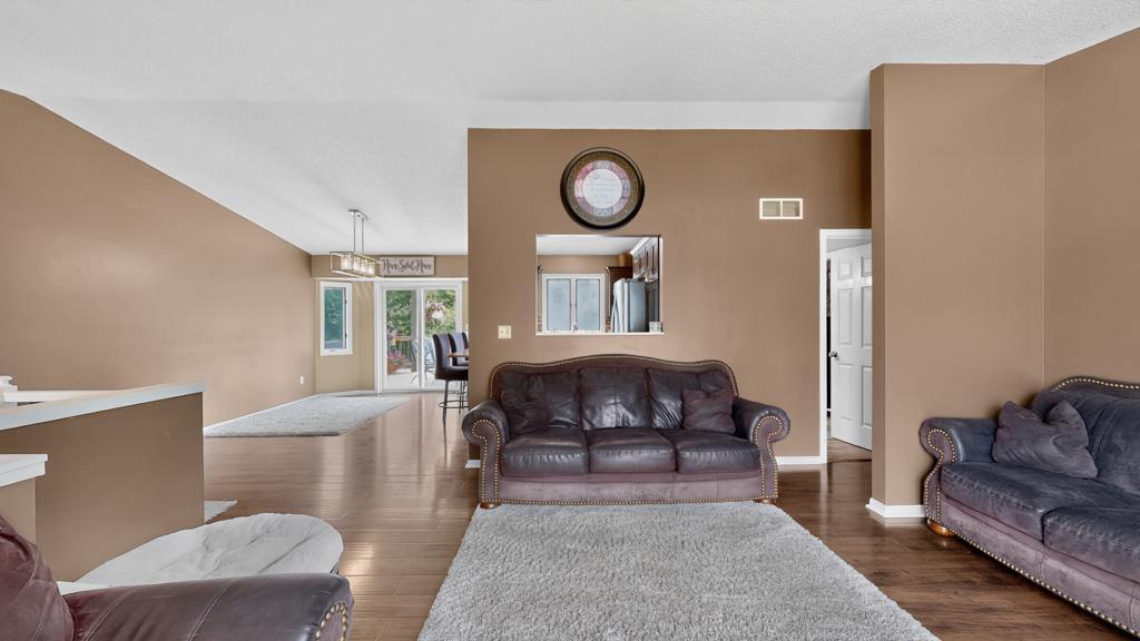5746 Logan Street Southeast Rochester, MN 55904 - Photo 9 of 48