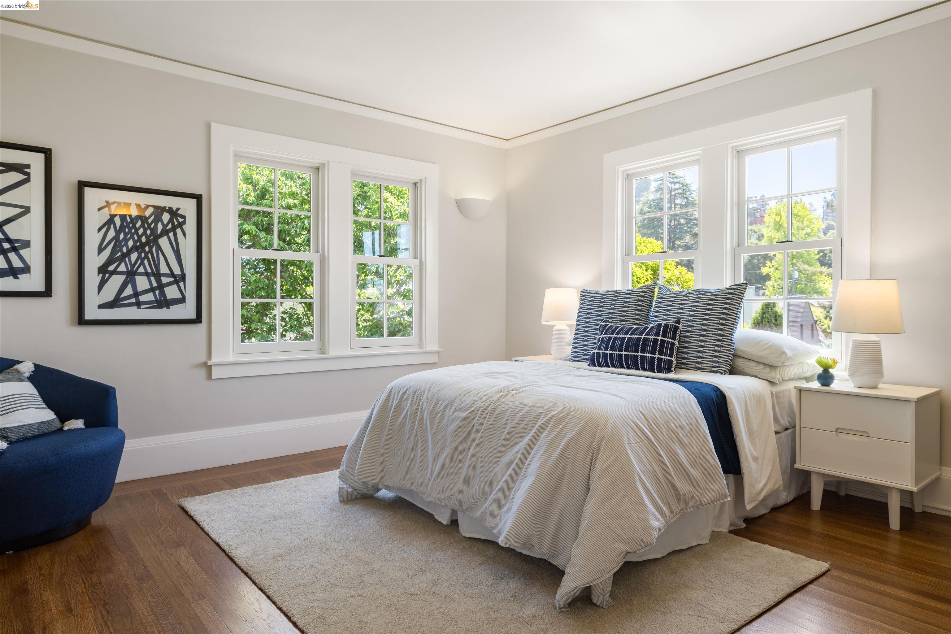900 Euclid Avenue Berkeley, CA 94708 - Photo 27 of 54 a spacious bedroom with a bed and a window