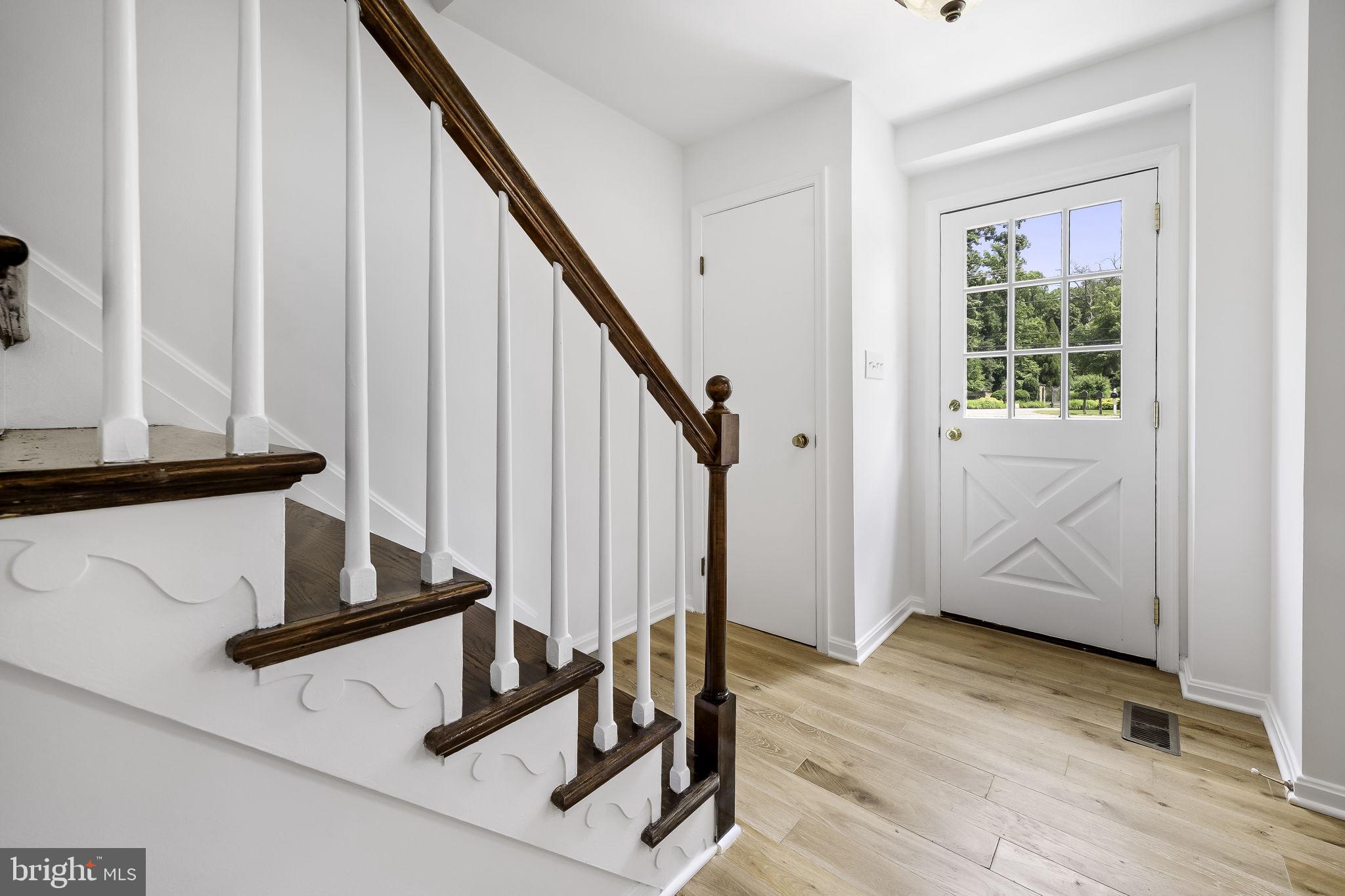 1826 Ridge Road Reisterstown, MD 21136 - Photo 4 of 59