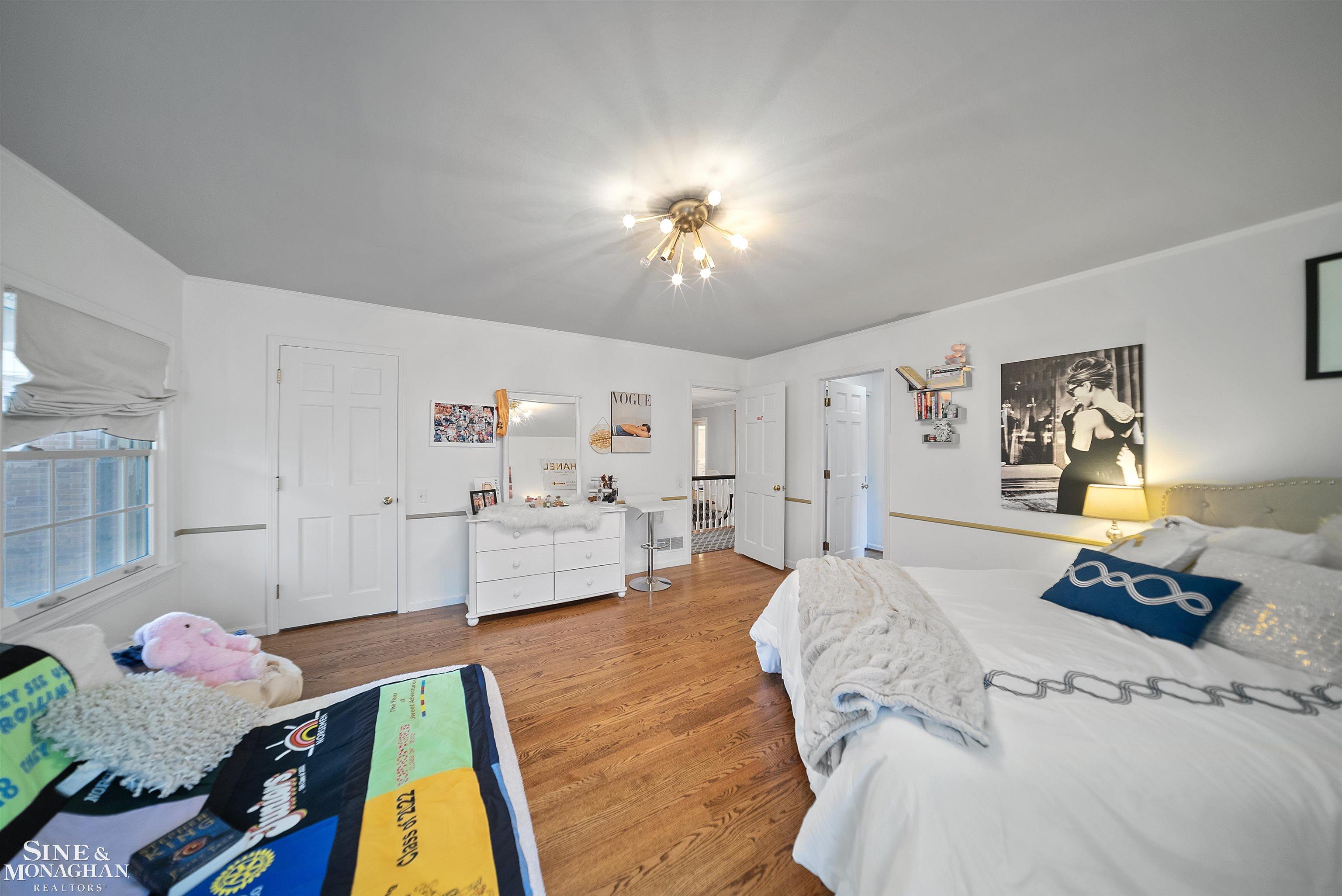 835 Lake Shore Road Grosse Pointe, MI 48236 - Photo 29 of 73 Bedroom 2