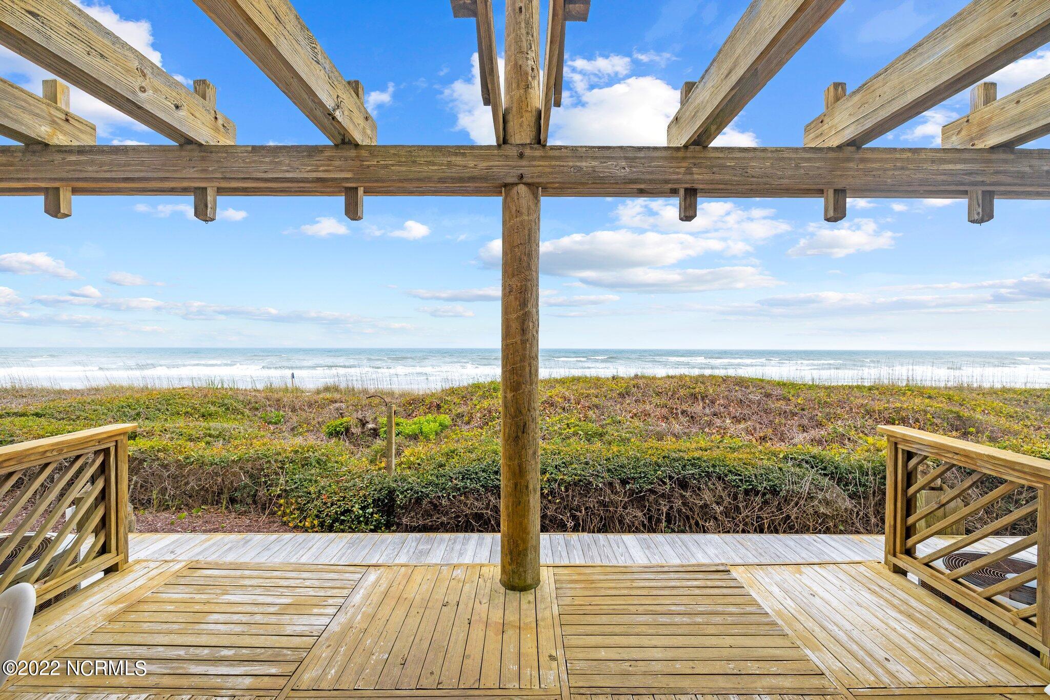 301 Salter Path Road, Unit 17 Pine Knoll Shores, NC 28512 - Photo 7 of 59 7-web-or-mls-_S3A3650