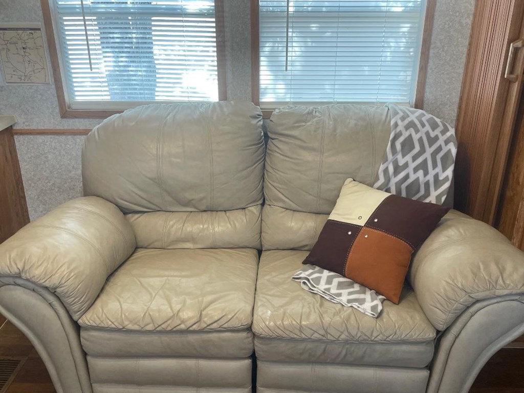 19831 West Rr 337 Camp Camp Wood, TX 78833 - Photo 25 of 27 a living room with a couch