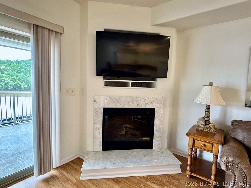 562 Hyd A Way Road, Unit 3E Camdenton, MO 65020 - Photo 10 of 38 Electric fireplace