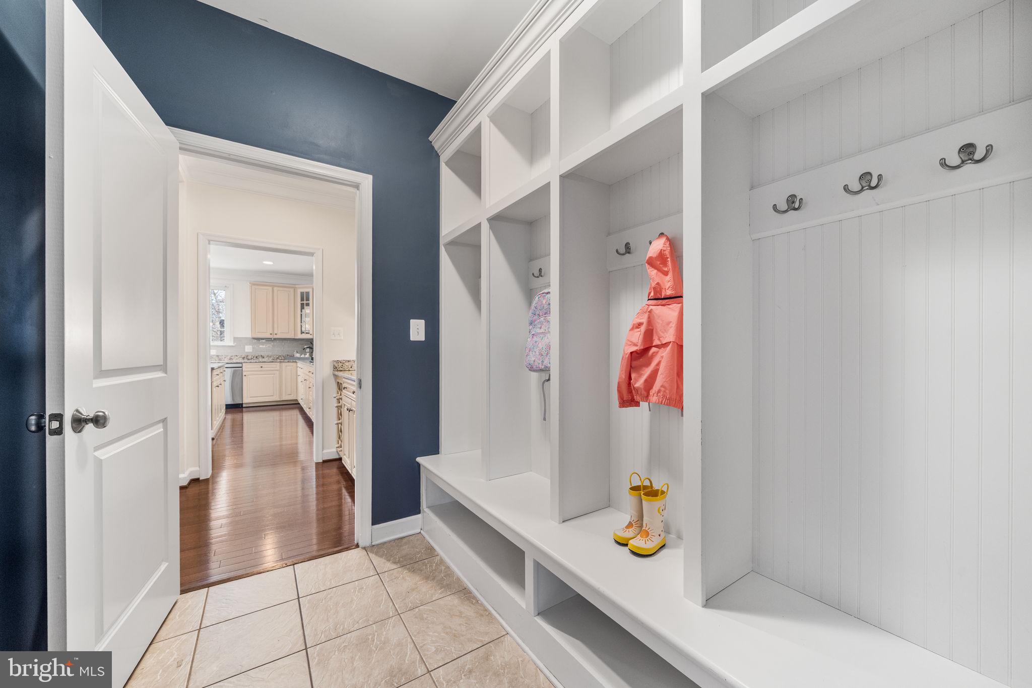 8032 Washington Road Alexandria, VA 22308 - Photo 25 of 50 a bathroom with a tub and shower
