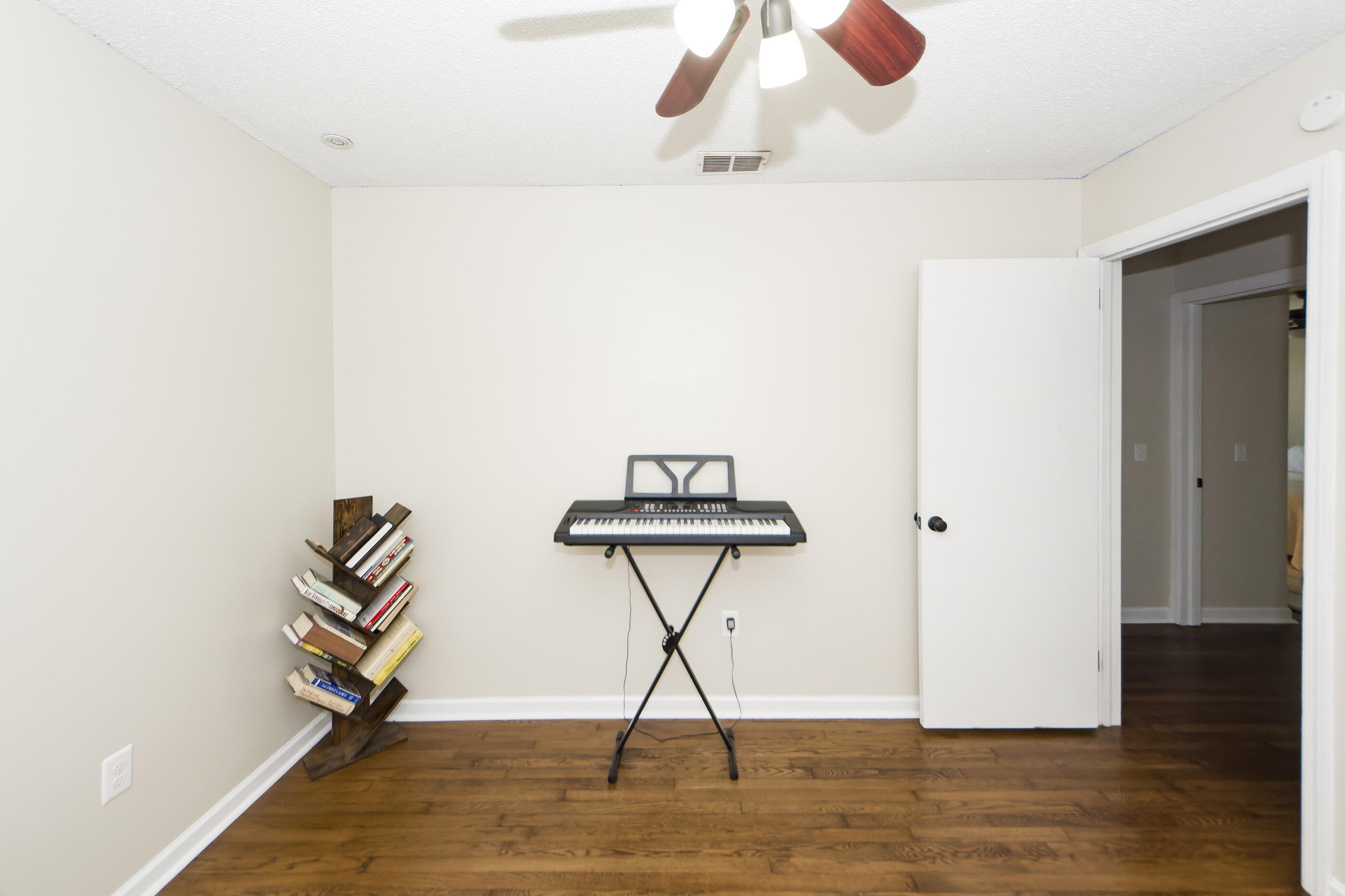 8309 Delhi Road North Charleston, SC 29406 - Photo 27 of 39 27