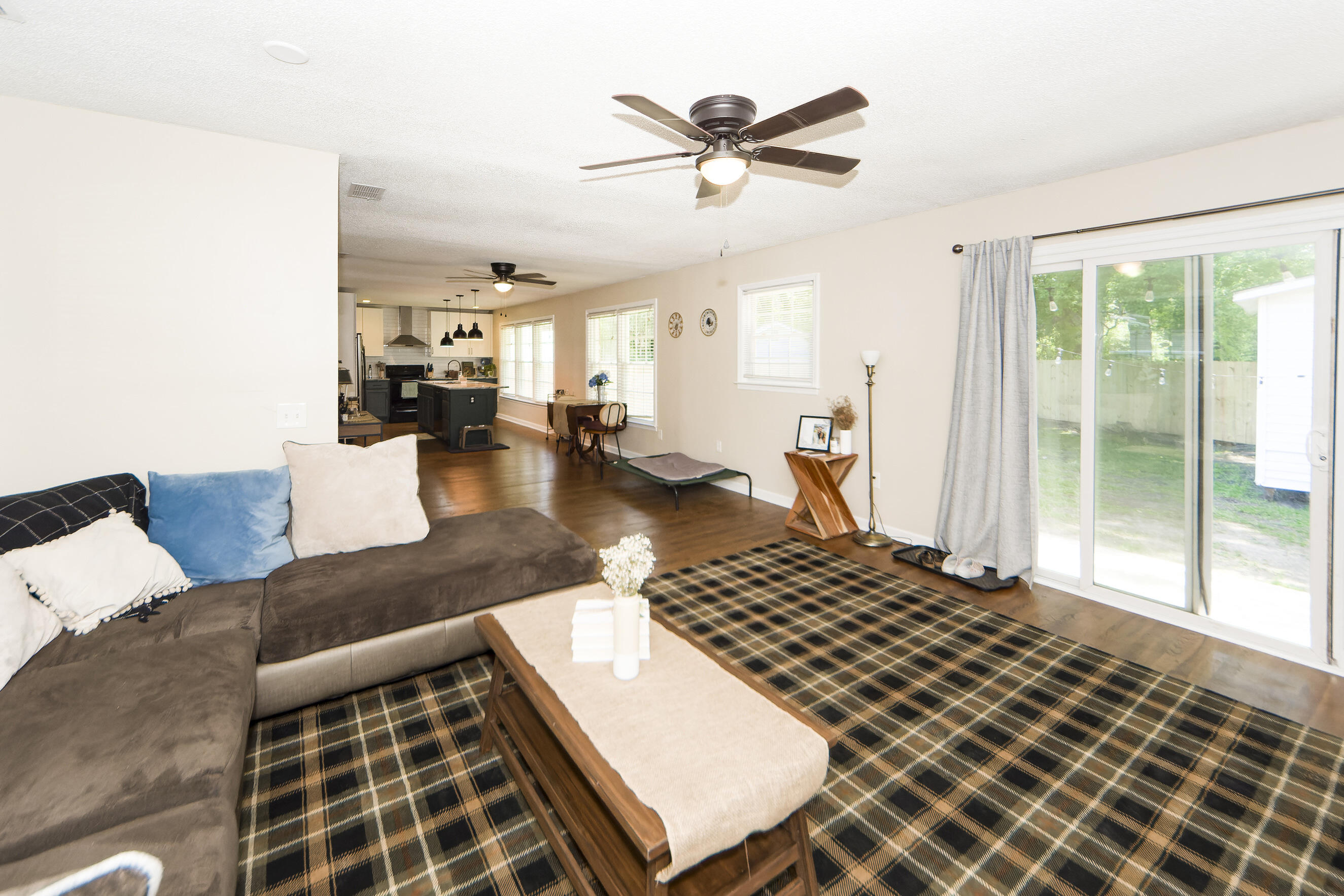 8309 Delhi Road North Charleston, SC 29406 - Photo 10 of 39 10