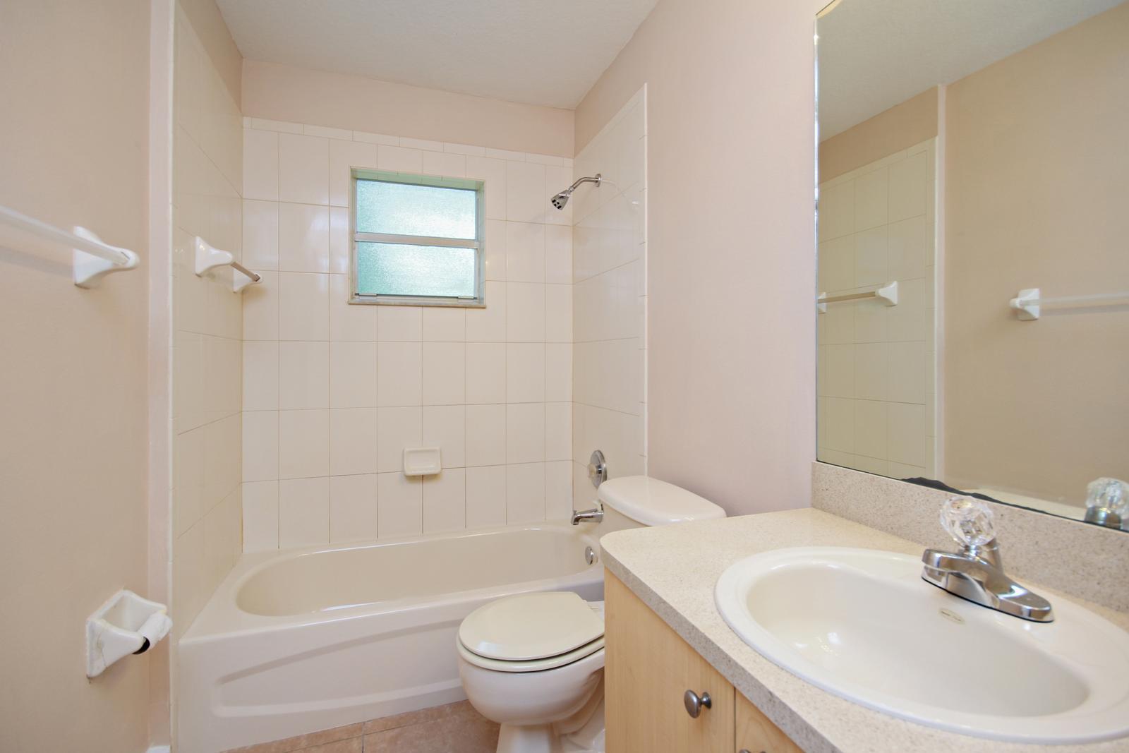 8407 Pensacola Road Fort Pierce, FL 34951 - Photo 18 of 25 17_bathroom2