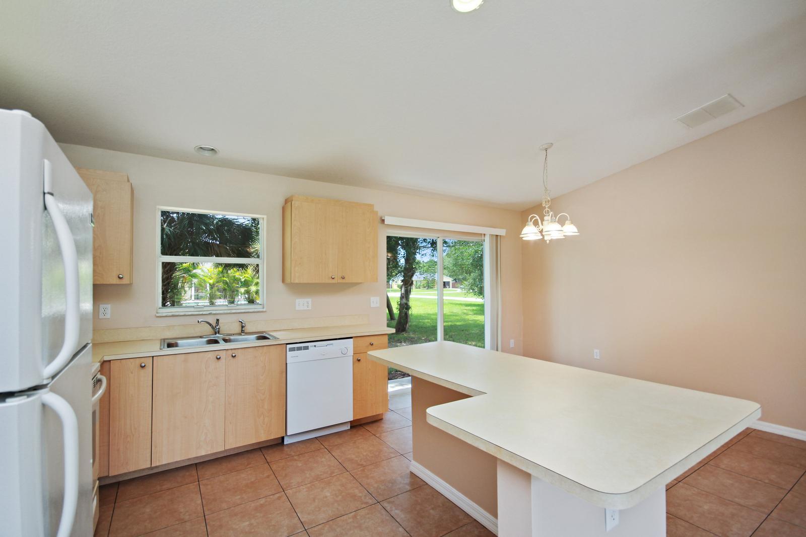 8407 Pensacola Road Fort Pierce, FL 34951 - Photo 8 of 25 7_kitchen