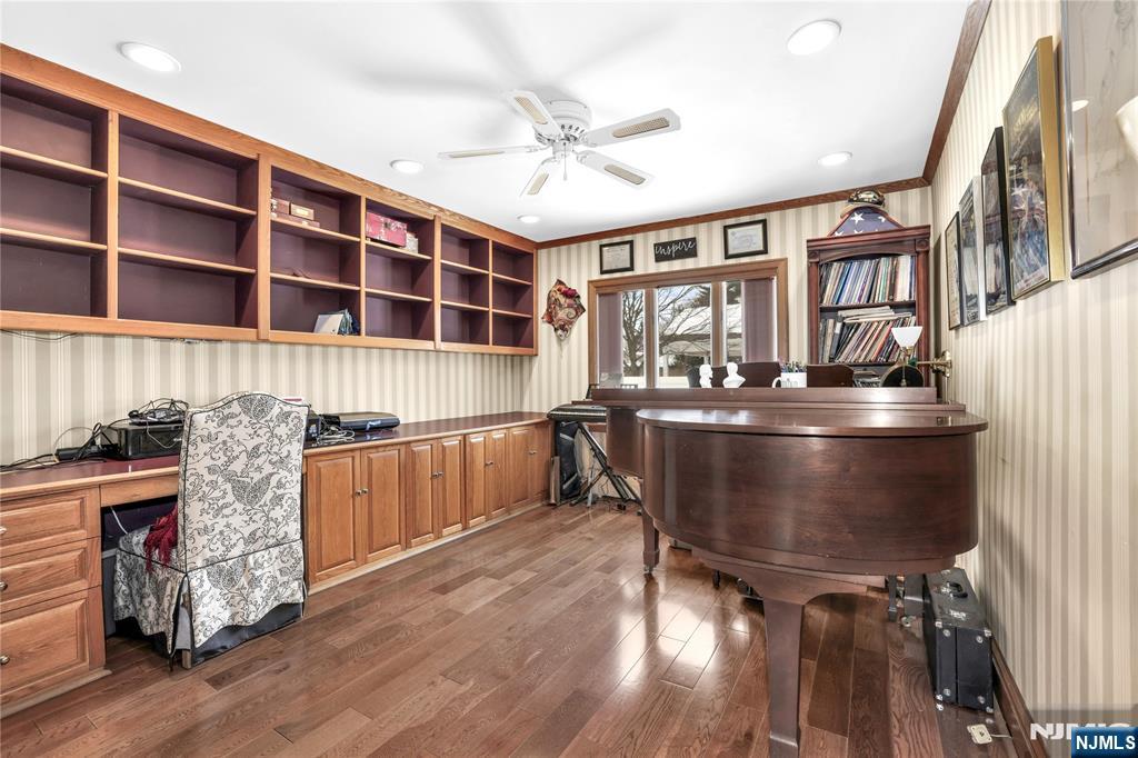 7 Dale Avenue Pompton Plains, NJ 07444 - Photo 18 of 30