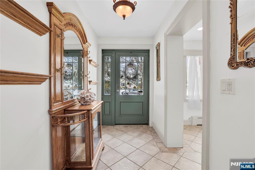 7 Dale Avenue Pompton Plains, NJ 07444 - Photo 23 of 30