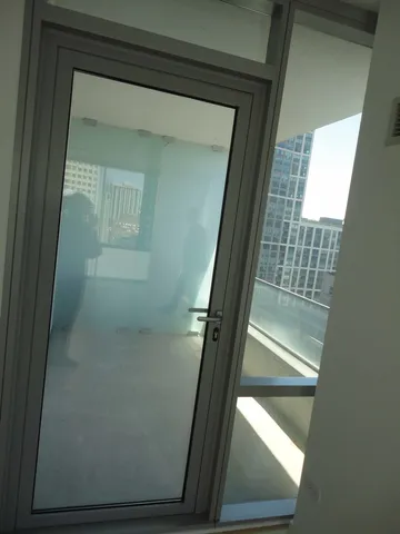 $3,750 | 8 East Randolph Street, Unit 2208, Chicago, IL 60601