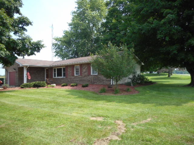 3758 South Packerton Road Warsaw, IN 46580 - Photo 1 of 25 Gallery Image 1