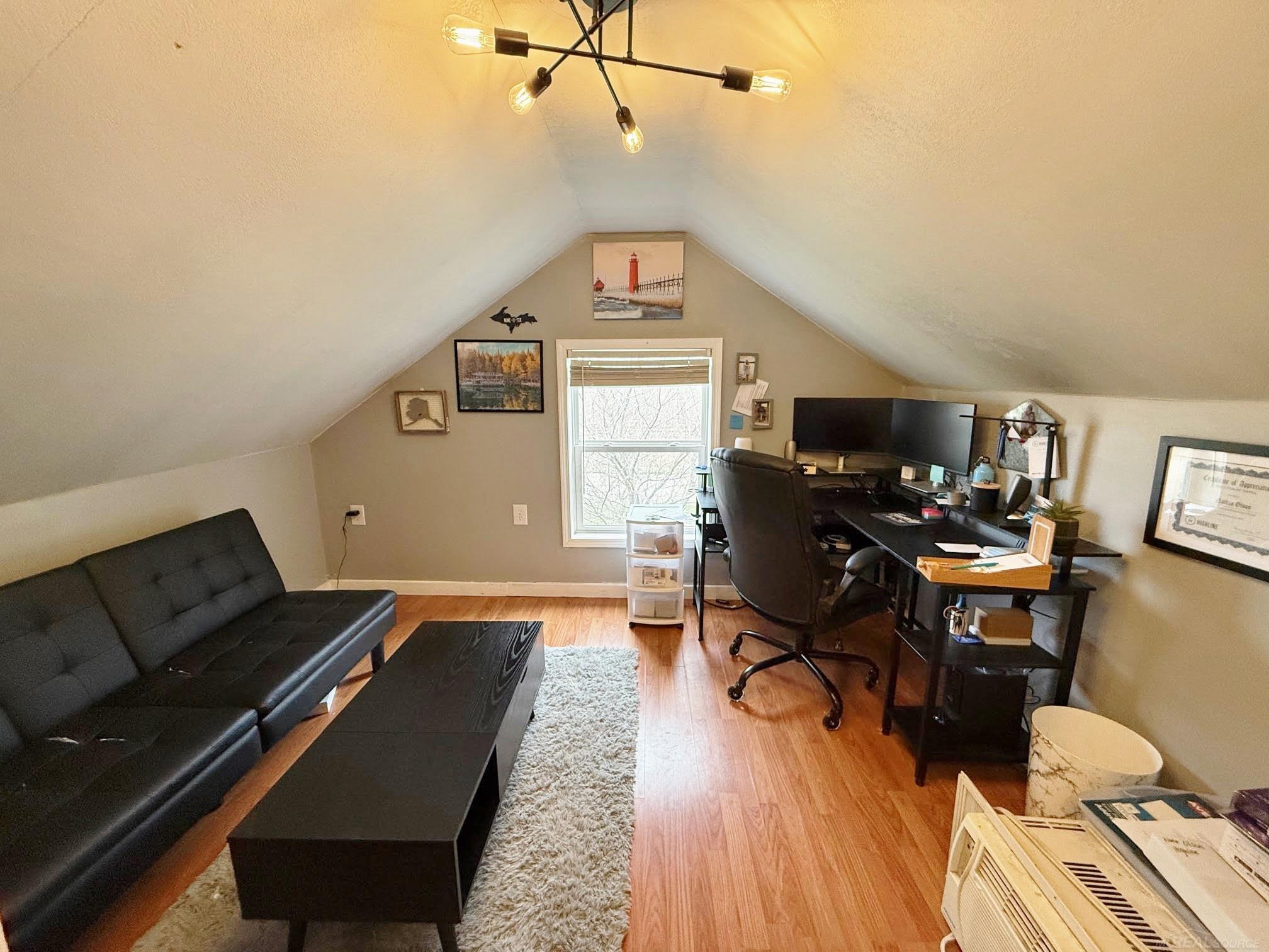 695 Wedge Road Sandusky, MI 48471 - Photo 19 of 28 50160837-a0a4b87c-b322-42b1-bd0f-c70687c4c66f.JPG