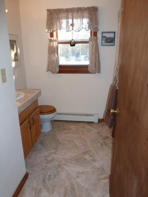 22 Mousam Ridge Road Kennebunk, ME 04043 - Photo 14 of 26 Another full bath with updated tile...