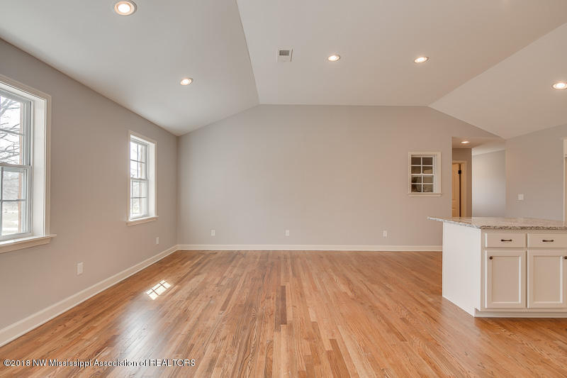 793 Box Corner Road Byhalia, MS 38611 - Photo 5 of 28 008793 Box Corner-SMALL