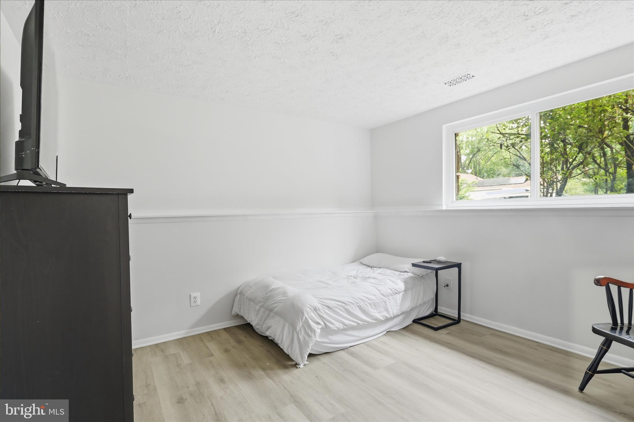 12821 Pinecrest Road Herndon, VA 20171 - Photo 23 of 42