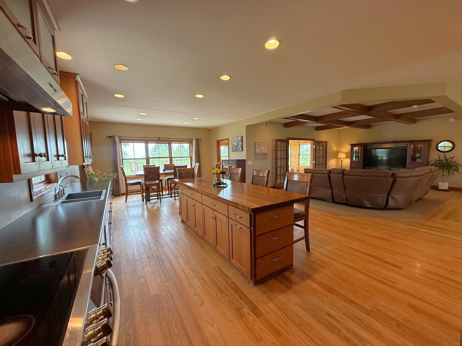 17216 County Road 5 Northwest New London, MN 56273 - Photo 22 of 84