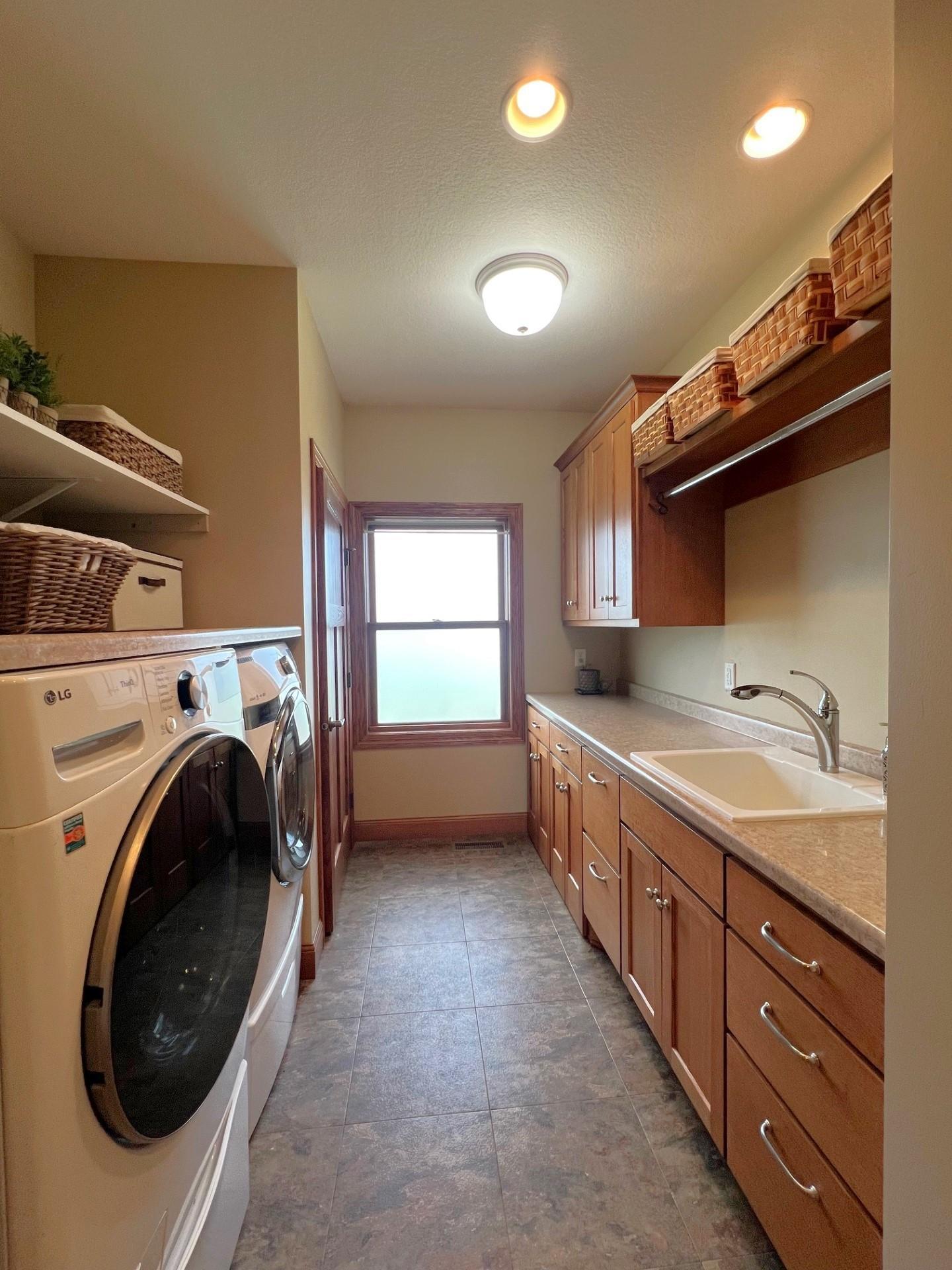 17216 County Road 5 Northwest New London, MN 56273 - Photo 44 of 84