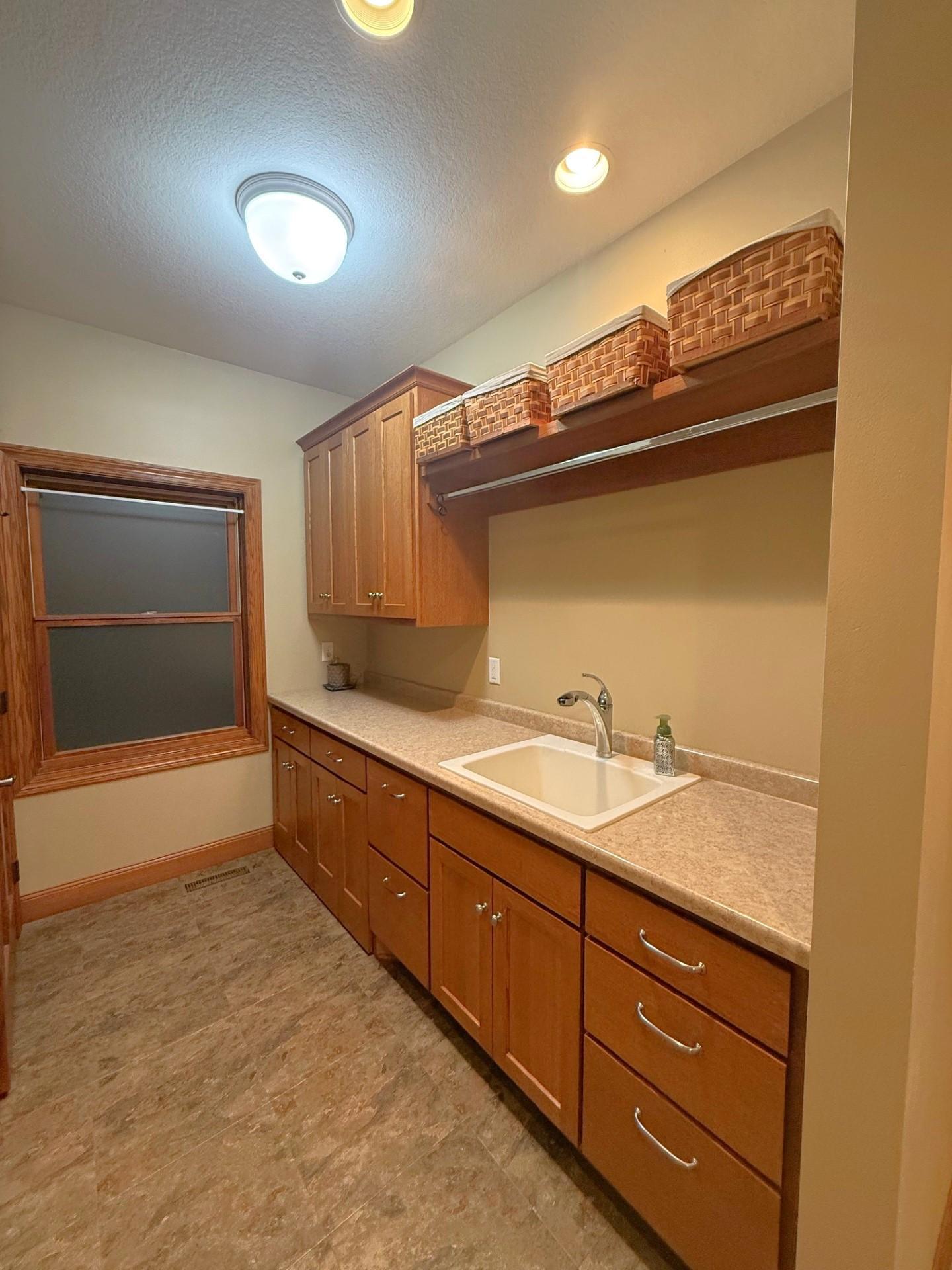 17216 County Road 5 Northwest New London, MN 56273 - Photo 46 of 84