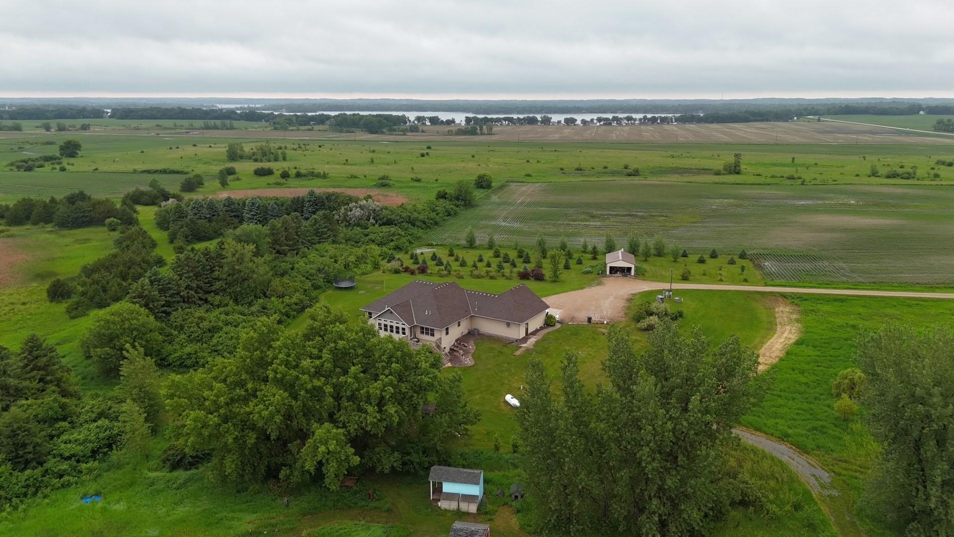 17216 County Road 5 Northwest New London, MN 56273 - Photo 5 of 84