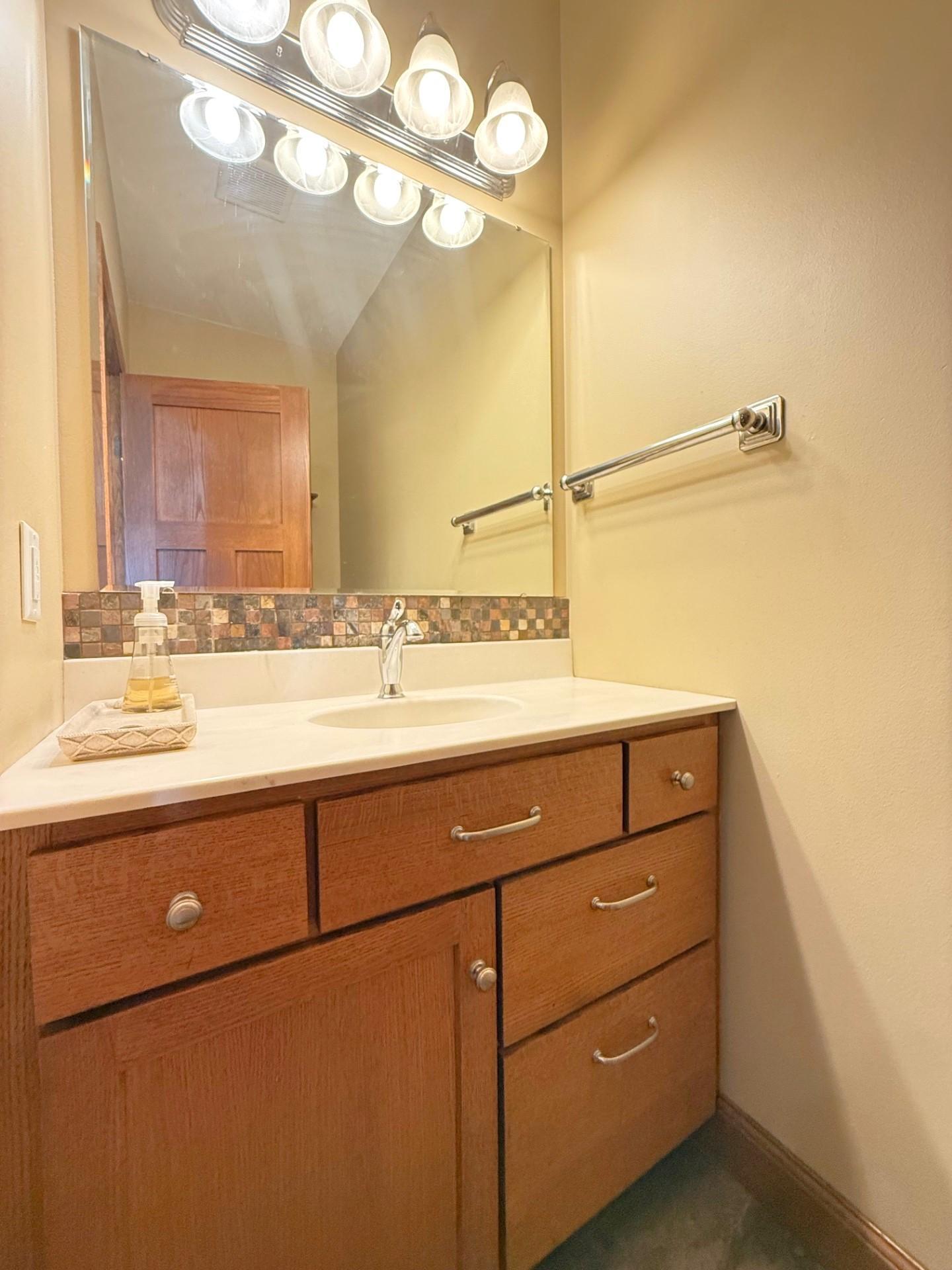 17216 County Road 5 Northwest New London, MN 56273 - Photo 53 of 84